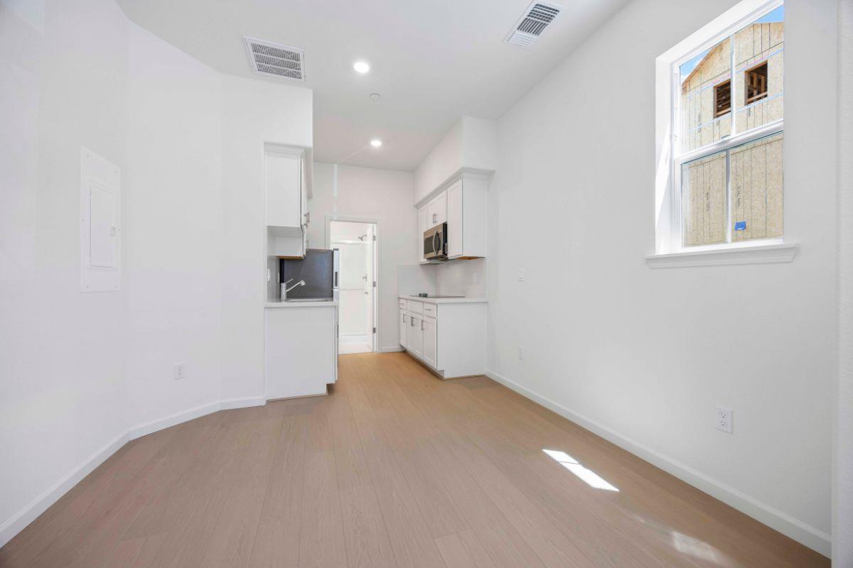 Detail Gallery Image 33 of 39 For 3921-3921a Novel Way, Castro Valley,  CA 94546 - 4 Beds | 4 Baths