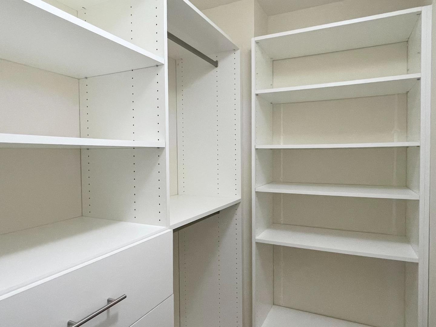 Detail Gallery Image 8 of 15 For 4111 Tawny Ter, Fremont,  CA 94536 - 3 Beds | 2/1 Baths