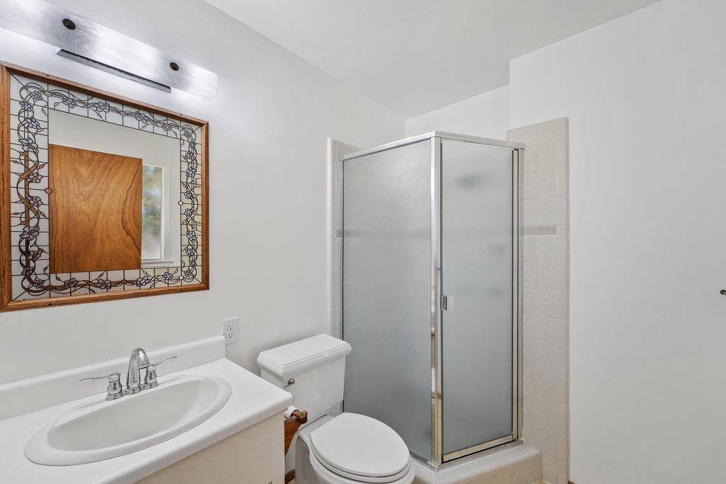 Detail Gallery Image 11 of 20 For 2107 Chanticleer Ave, Santa Cruz,  CA 95062 - 3 Beds | 2 Baths