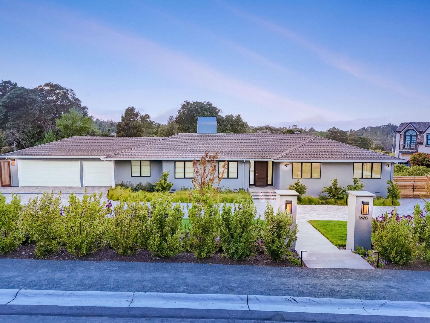 Detail Gallery Image 11 of 74 For 1620 Marlborough Rd, Hillsborough,  CA 94010 - 3 Beds | 2 Baths