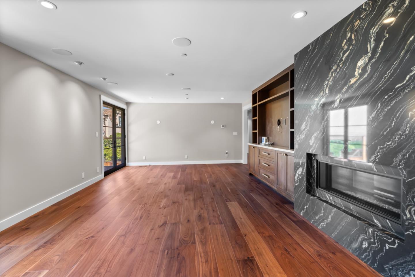 Detail Gallery Image 34 of 74 For 1620 Marlborough Rd, Hillsborough,  CA 94010 - 3 Beds | 2 Baths