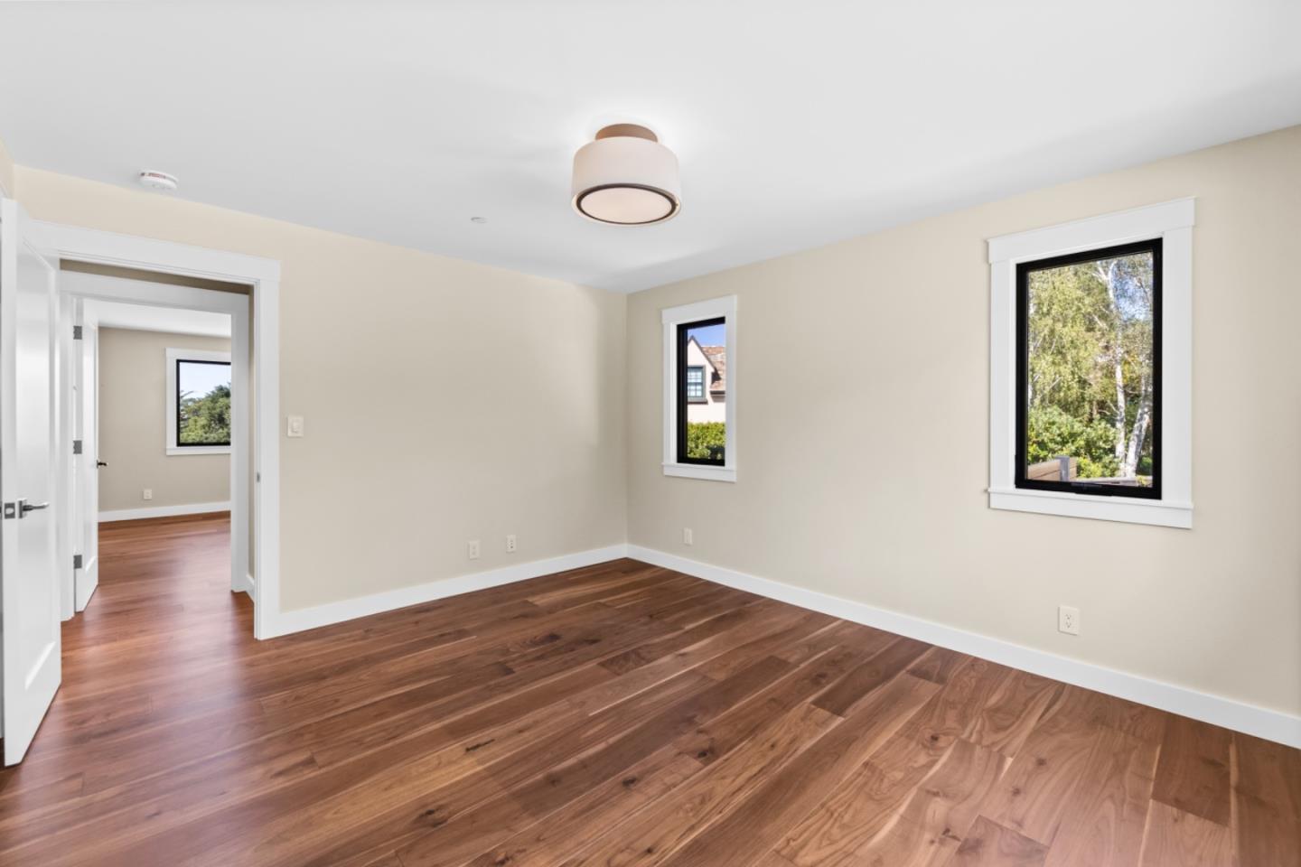 Detail Gallery Image 48 of 74 For 1620 Marlborough Rd, Hillsborough,  CA 94010 - 3 Beds | 2 Baths