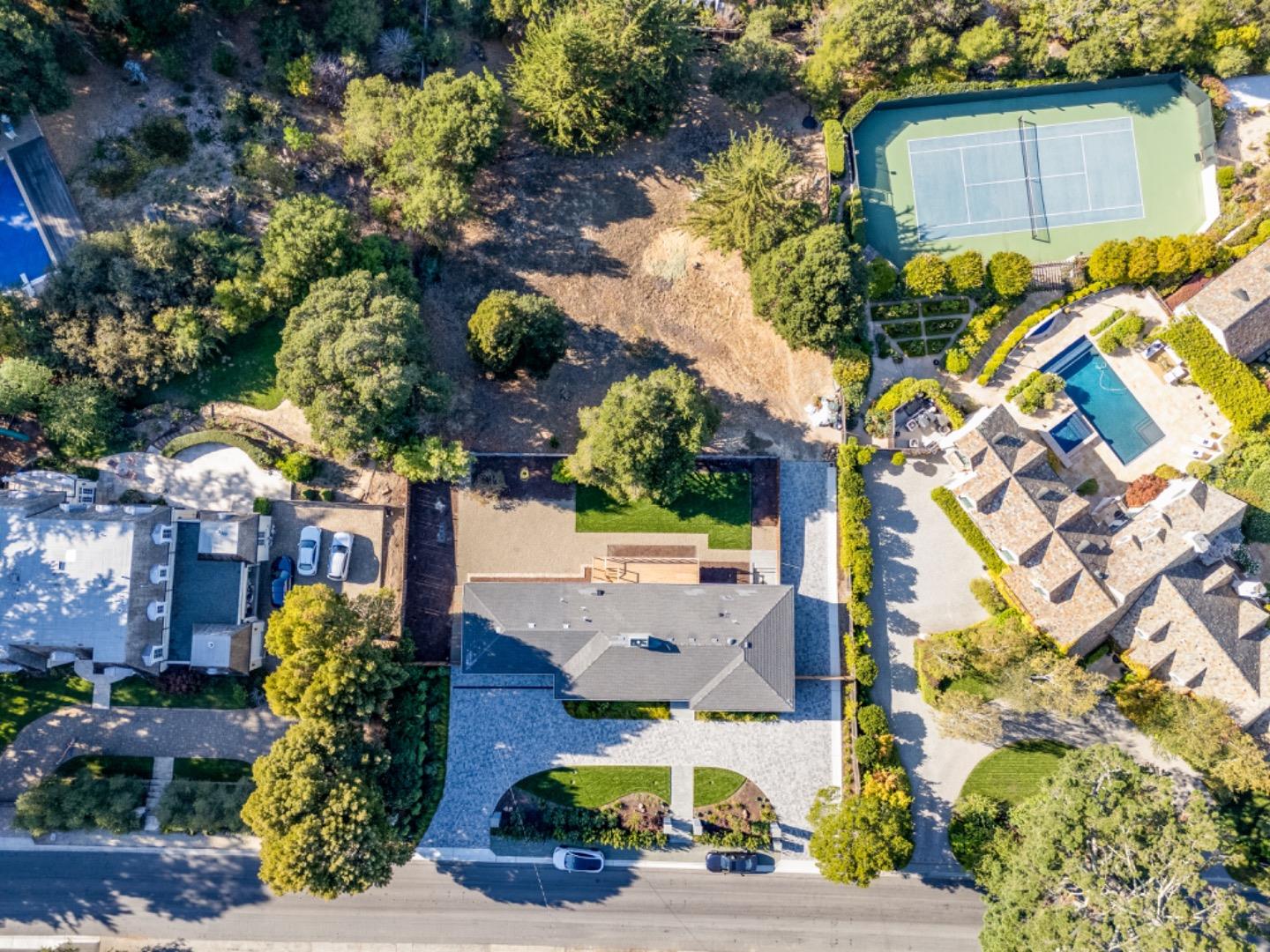 Detail Gallery Image 54 of 74 For 1620 Marlborough Rd, Hillsborough,  CA 94010 - 3 Beds | 2 Baths