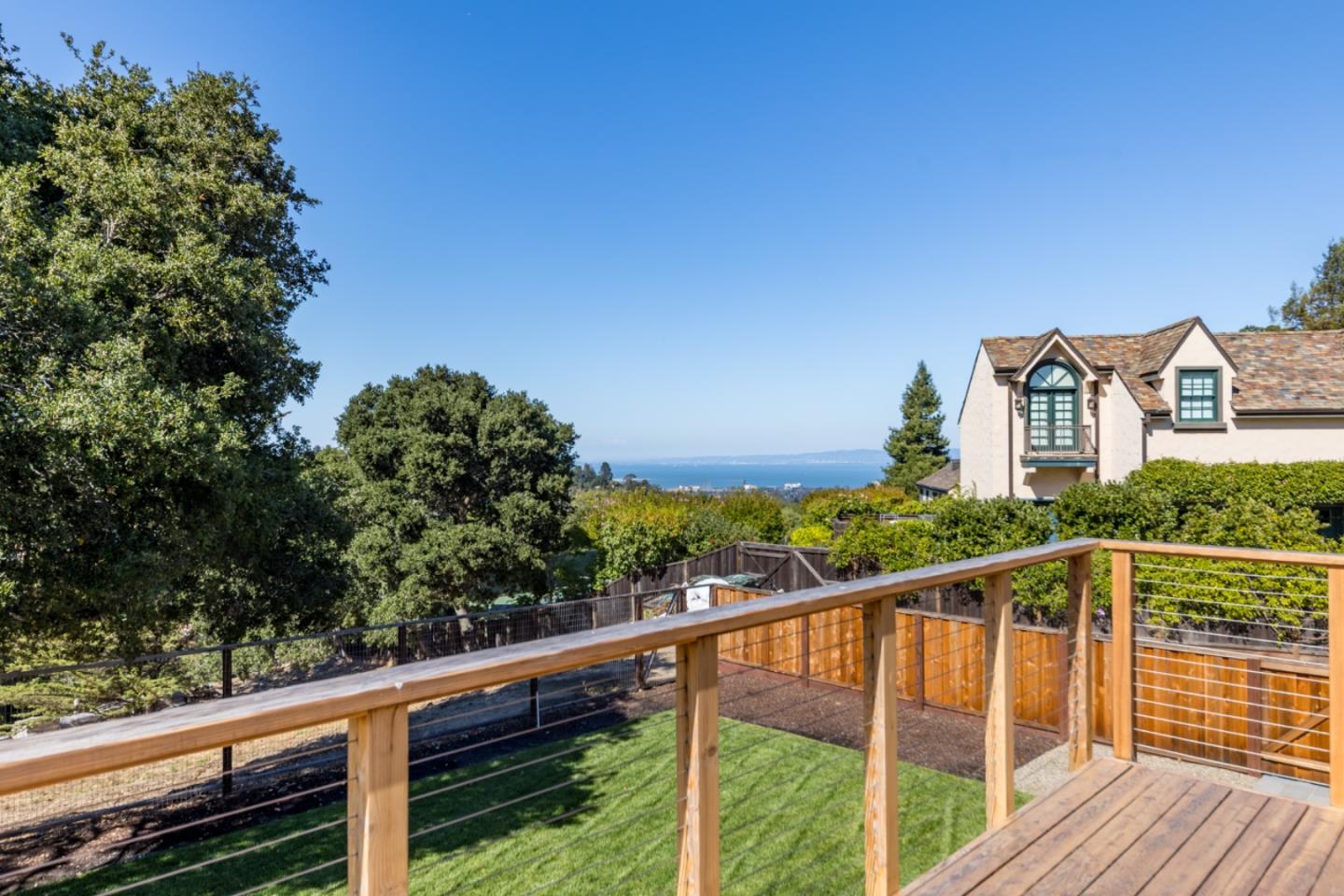 Detail Gallery Image 62 of 74 For 1620 Marlborough Rd, Hillsborough,  CA 94010 - 3 Beds | 2 Baths