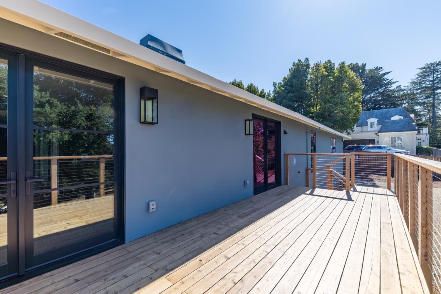 Detail Gallery Image 63 of 74 For 1620 Marlborough Rd, Hillsborough,  CA 94010 - 3 Beds | 2 Baths