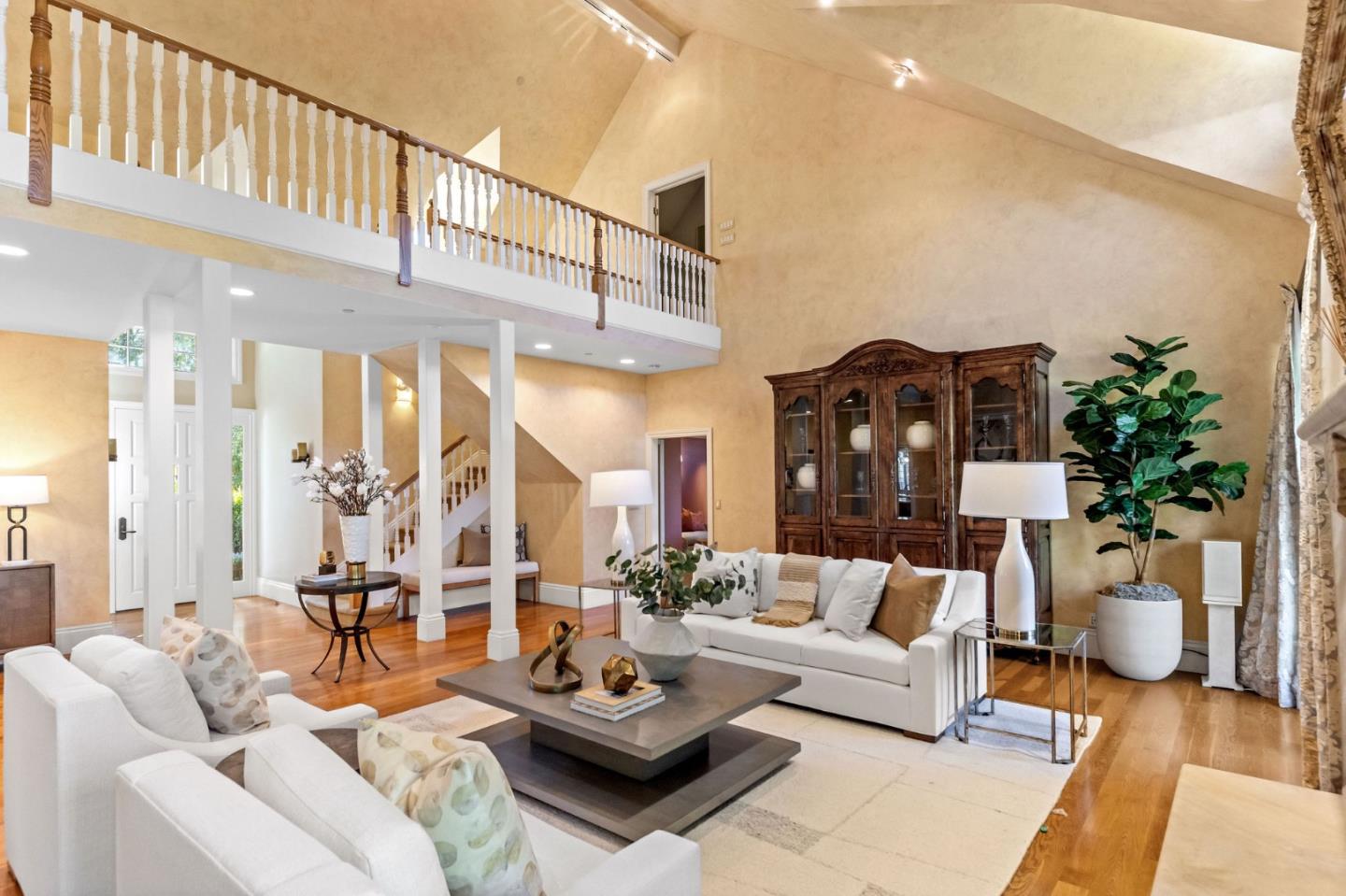 Detail Gallery Image 29 of 111 For 1600 Marlborough Rd, Hillsborough,  CA 94010 - 7 Beds | 7/1 Baths