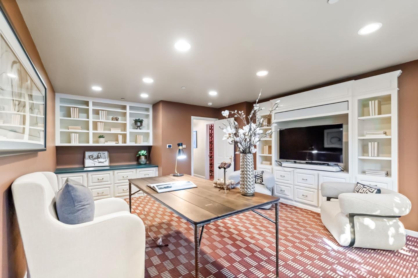 Detail Gallery Image 44 of 111 For 1600 Marlborough Rd, Hillsborough,  CA 94010 - 7 Beds | 7/1 Baths