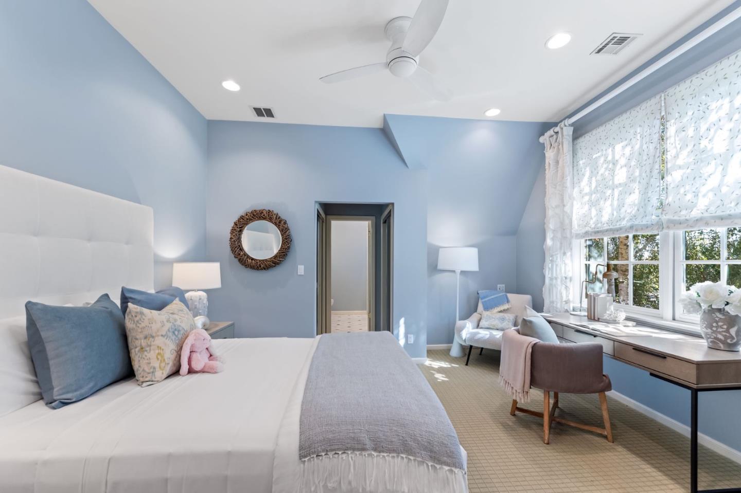 Detail Gallery Image 55 of 111 For 1600 Marlborough Rd, Hillsborough,  CA 94010 - 7 Beds | 7/1 Baths