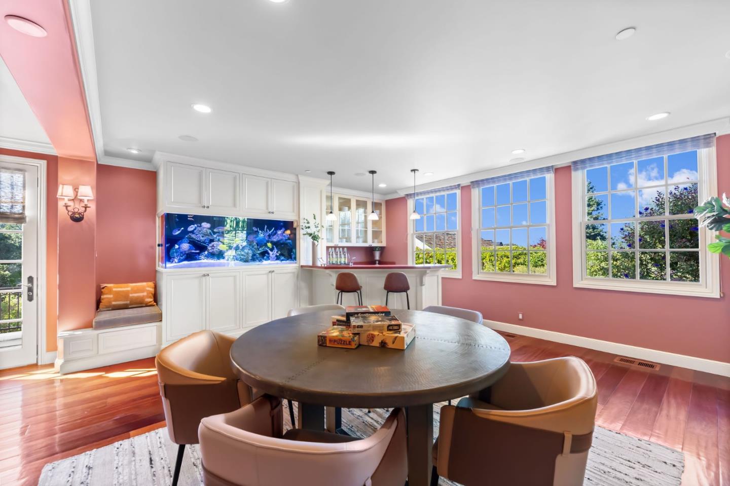 Detail Gallery Image 68 of 111 For 1600 Marlborough Rd, Hillsborough,  CA 94010 - 7 Beds | 7/1 Baths