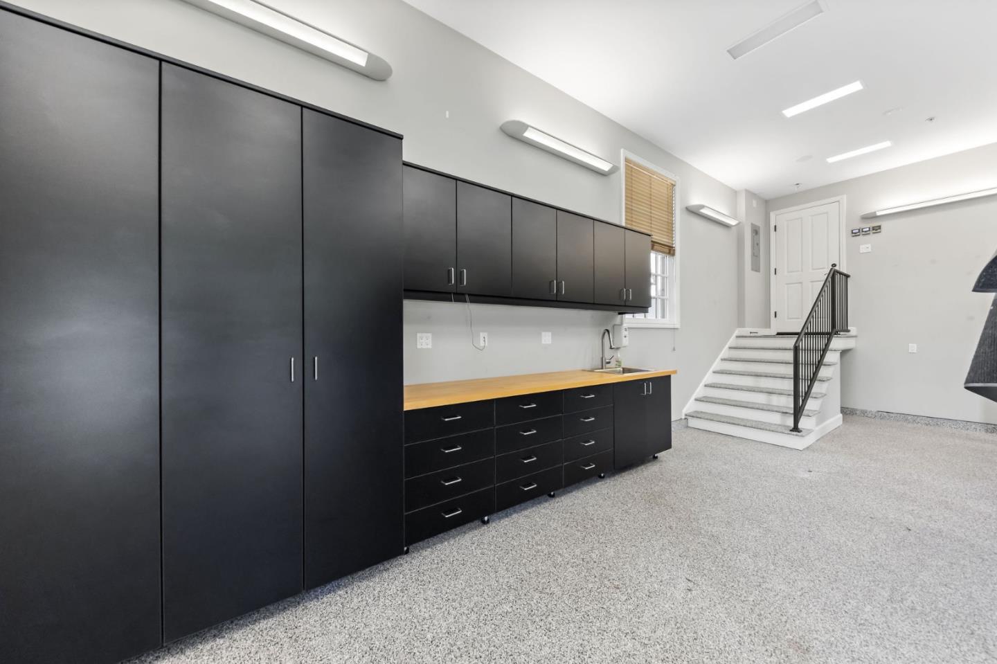 Detail Gallery Image 79 of 111 For 1600 Marlborough Rd, Hillsborough,  CA 94010 - 7 Beds | 7/1 Baths