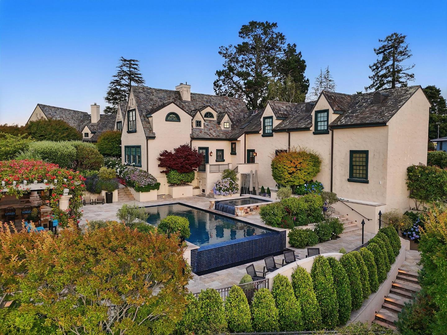 Detail Gallery Image 9 of 111 For 1600 Marlborough Rd, Hillsborough,  CA 94010 - 7 Beds | 7/1 Baths