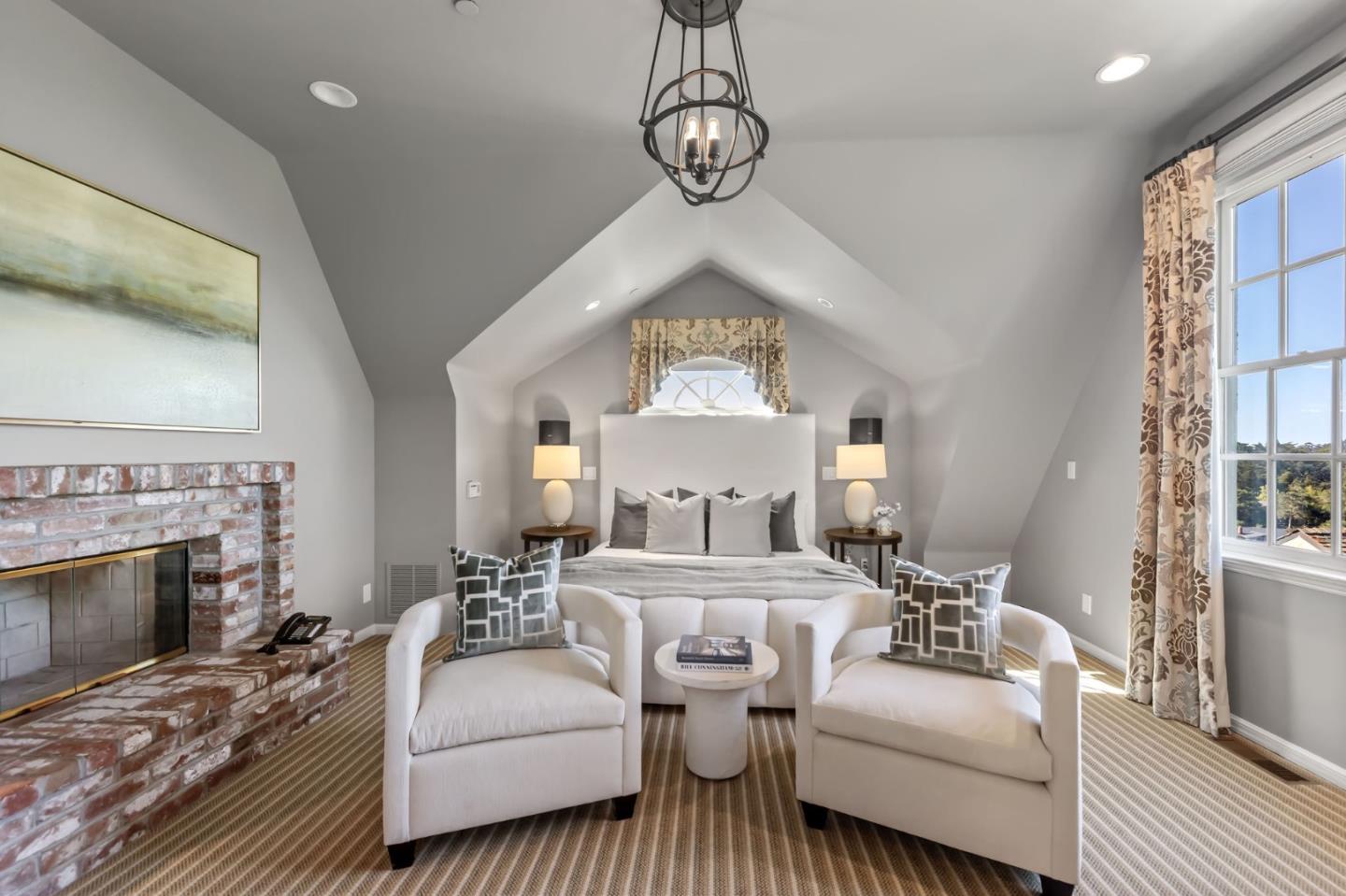 Detail Gallery Image 90 of 111 For 1600 Marlborough Rd, Hillsborough,  CA 94010 - 7 Beds | 7/1 Baths