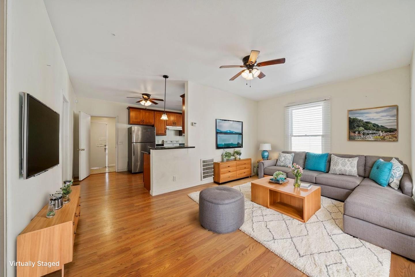 Detail Gallery Image 4 of 15 For 488 E Saint John, San Jose,  CA 95112 - 3 Beds | 2 Baths