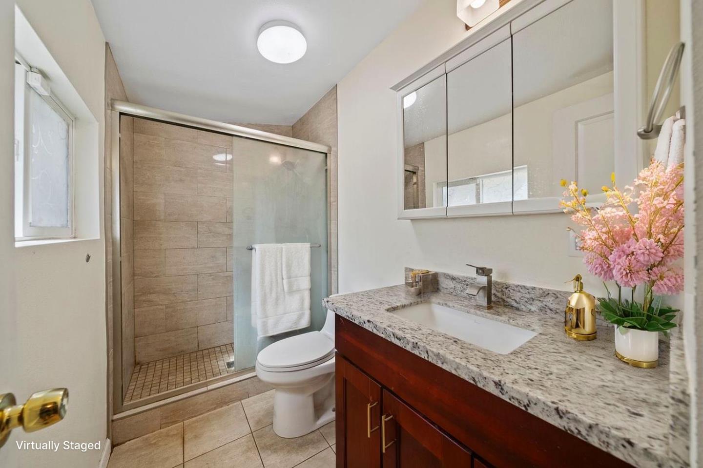 Detail Gallery Image 6 of 15 For 488 E Saint John, San Jose,  CA 95112 - 3 Beds | 2 Baths