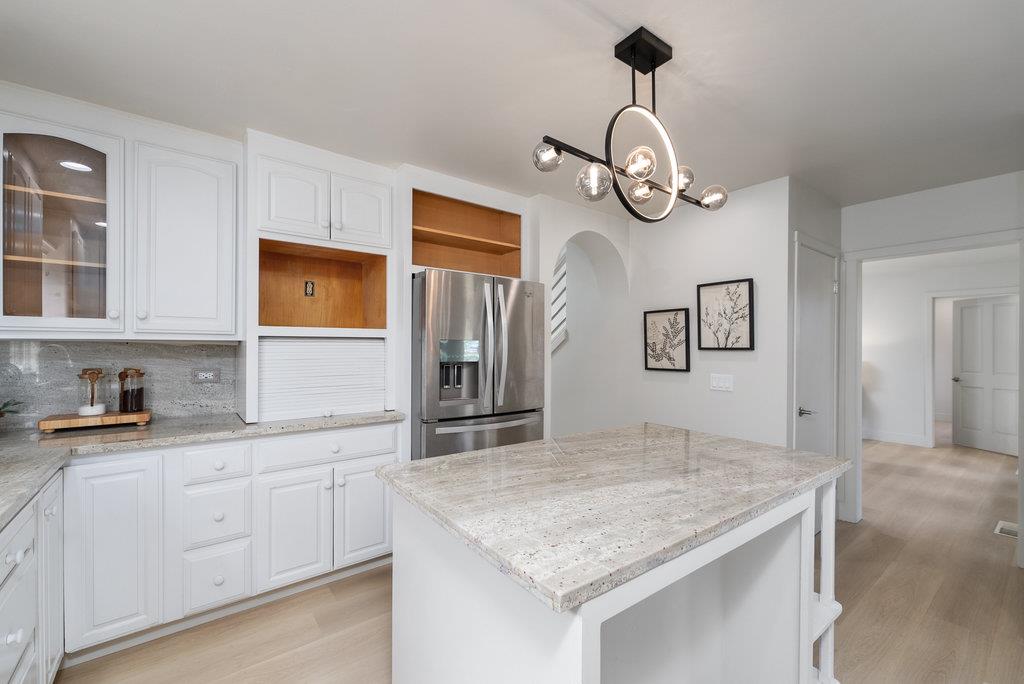 Detail Gallery Image 12 of 56 For 1545 Escalona Dr, Santa Cruz,  CA 95060 - 3 Beds | 3 Baths