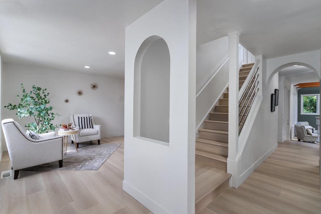 Detail Gallery Image 17 of 56 For 1545 Escalona Dr, Santa Cruz,  CA 95060 - 3 Beds | 3 Baths