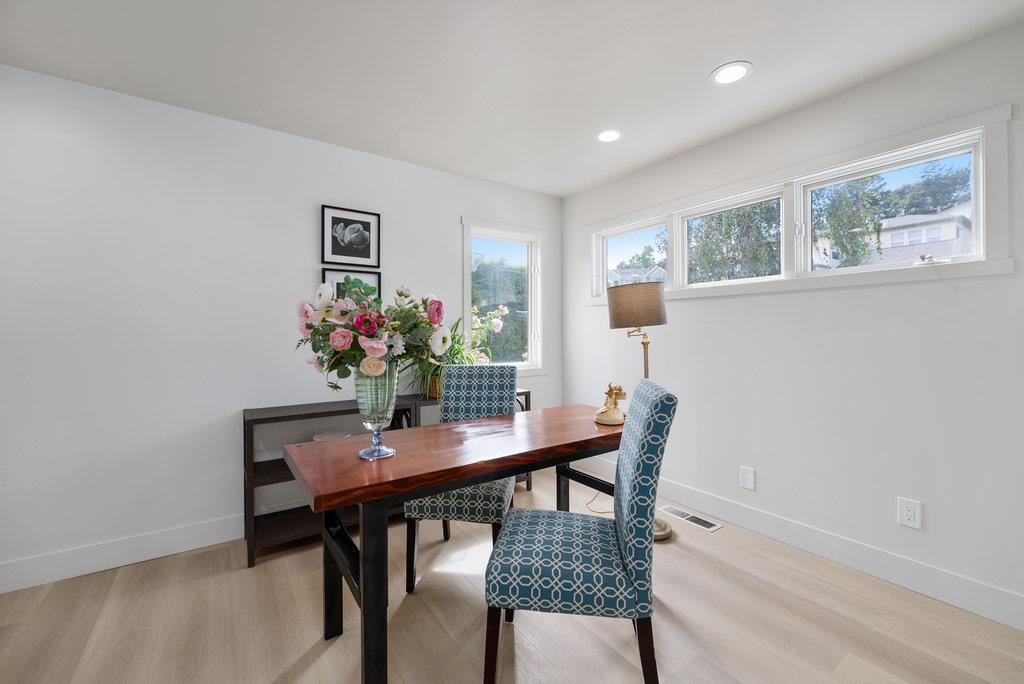 Detail Gallery Image 21 of 56 For 1545 Escalona Dr, Santa Cruz,  CA 95060 - 3 Beds | 3 Baths