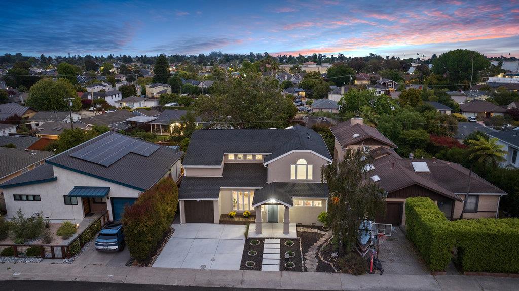 Detail Gallery Image 25 of 56 For 1545 Escalona Dr, Santa Cruz,  CA 95060 - 3 Beds | 3 Baths