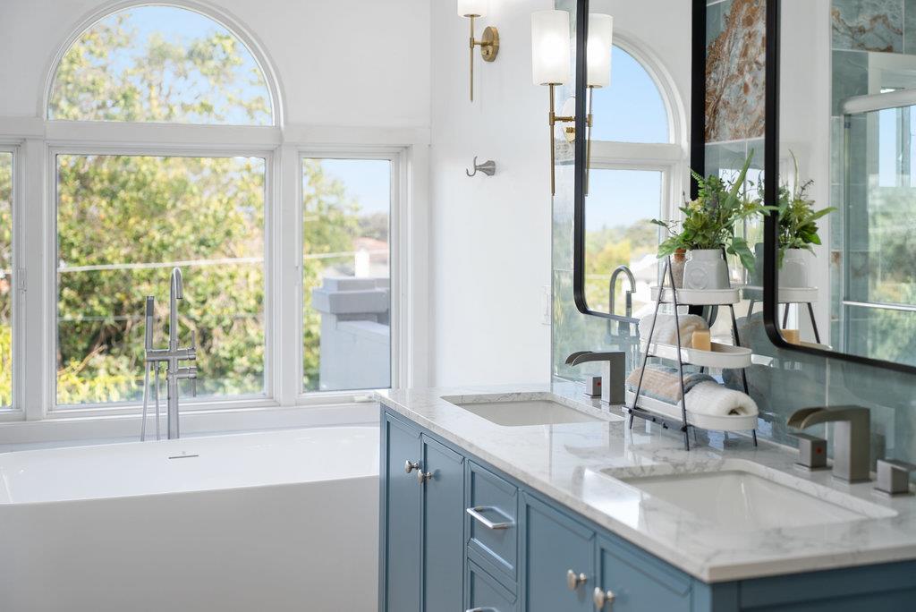 Detail Gallery Image 33 of 56 For 1545 Escalona Dr, Santa Cruz,  CA 95060 - 3 Beds | 3 Baths