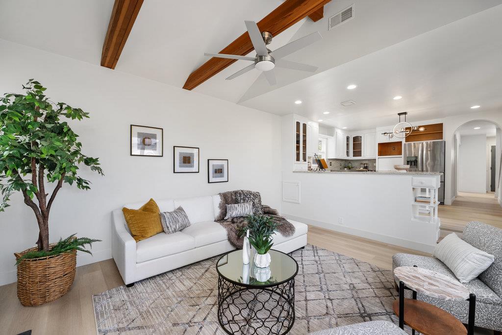 Detail Gallery Image 8 of 56 For 1545 Escalona Dr, Santa Cruz,  CA 95060 - 3 Beds | 3 Baths