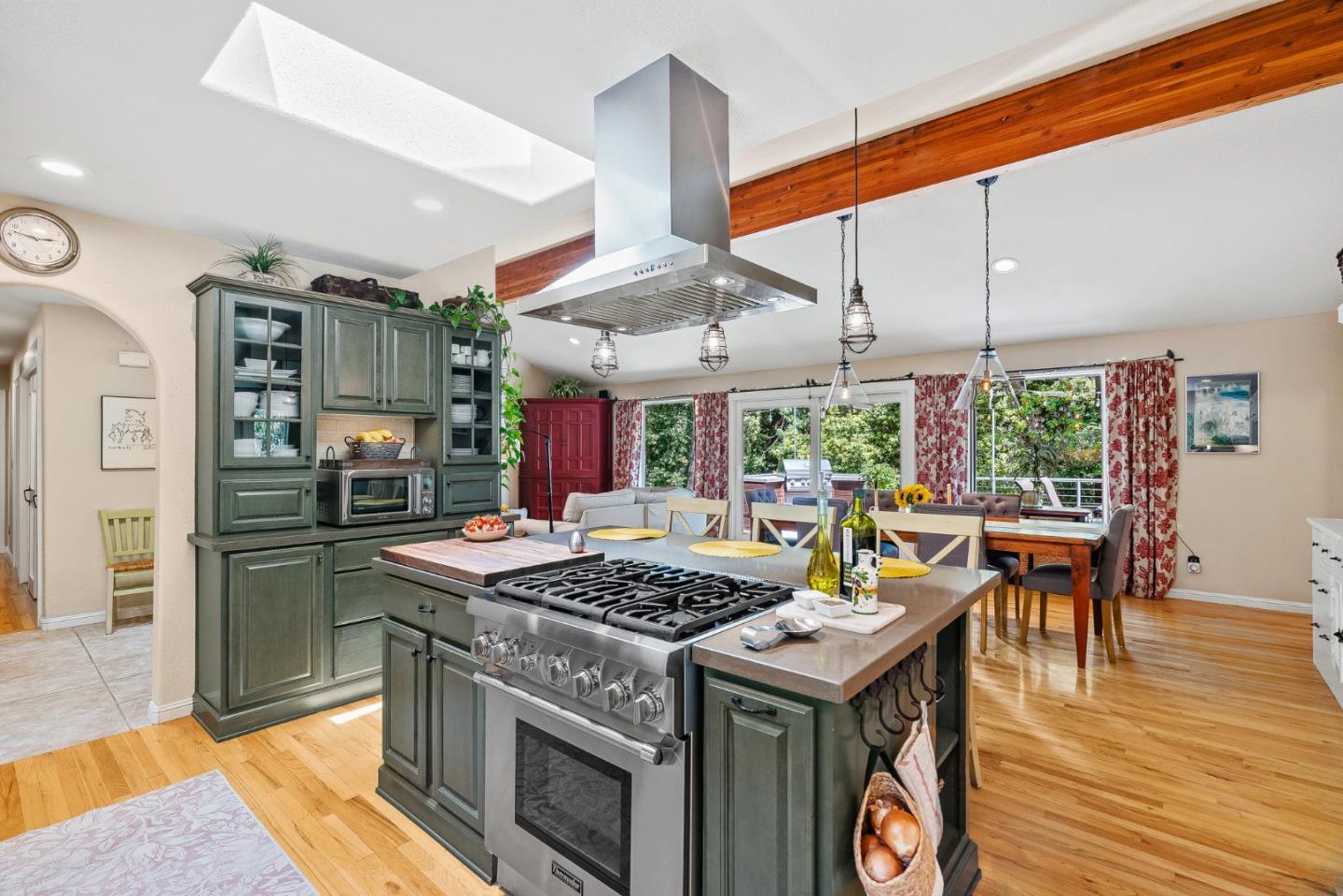 Detail Gallery Image 12 of 74 For 268 Shadow Crk, Corralitos,  CA 95076 - 3 Beds | 2 Baths