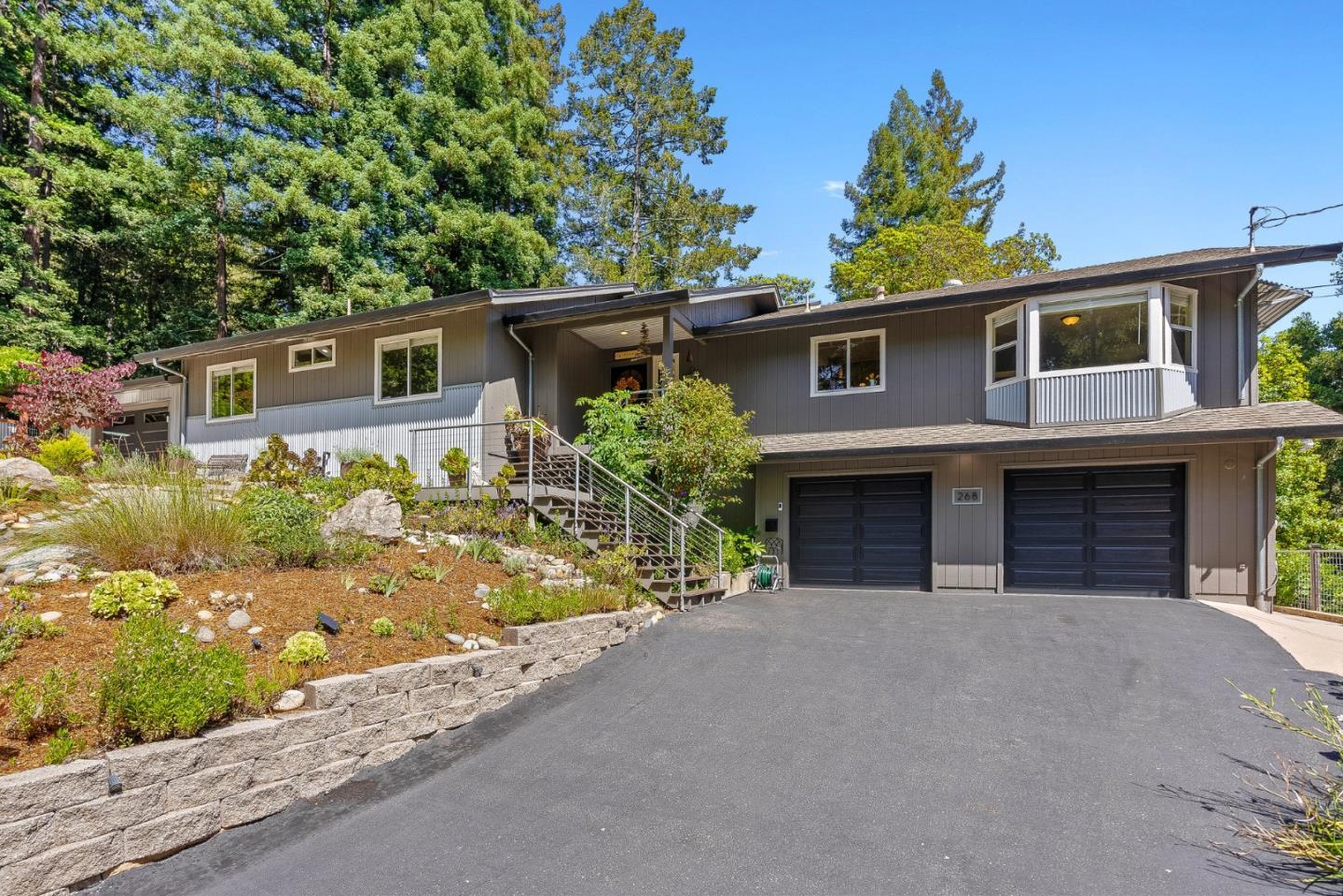 Detail Gallery Image 2 of 74 For 268 Shadow Crk, Corralitos,  CA 95076 - 3 Beds | 2 Baths