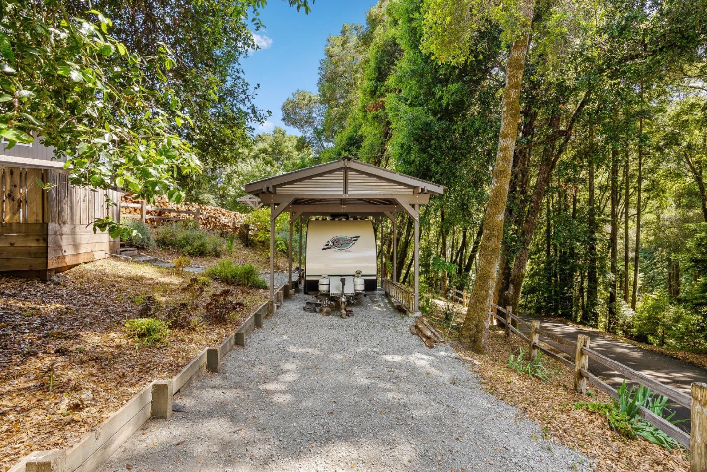 Detail Gallery Image 36 of 74 For 268 Shadow Crk, Corralitos,  CA 95076 - 3 Beds | 2 Baths
