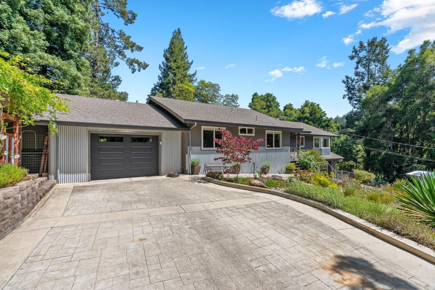 Detail Gallery Image 4 of 74 For 268 Shadow Crk, Corralitos,  CA 95076 - 3 Beds | 2 Baths