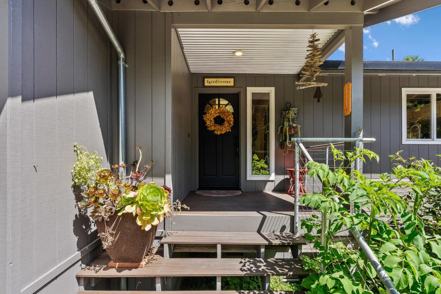 Detail Gallery Image 5 of 74 For 268 Shadow Crk, Corralitos,  CA 95076 - 3 Beds | 2 Baths