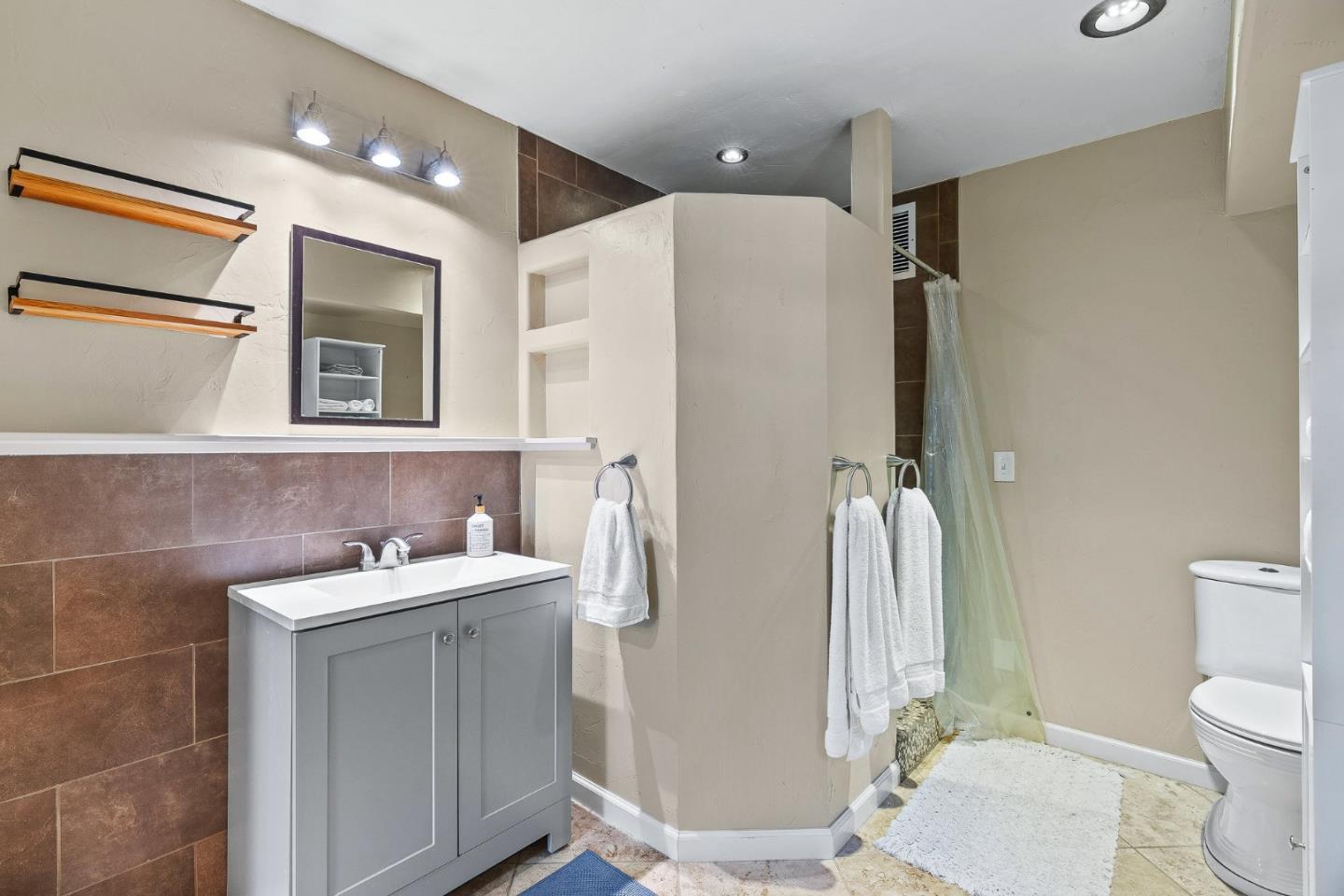 Detail Gallery Image 57 of 74 For 268 Shadow Crk, Corralitos,  CA 95076 - 3 Beds | 2 Baths