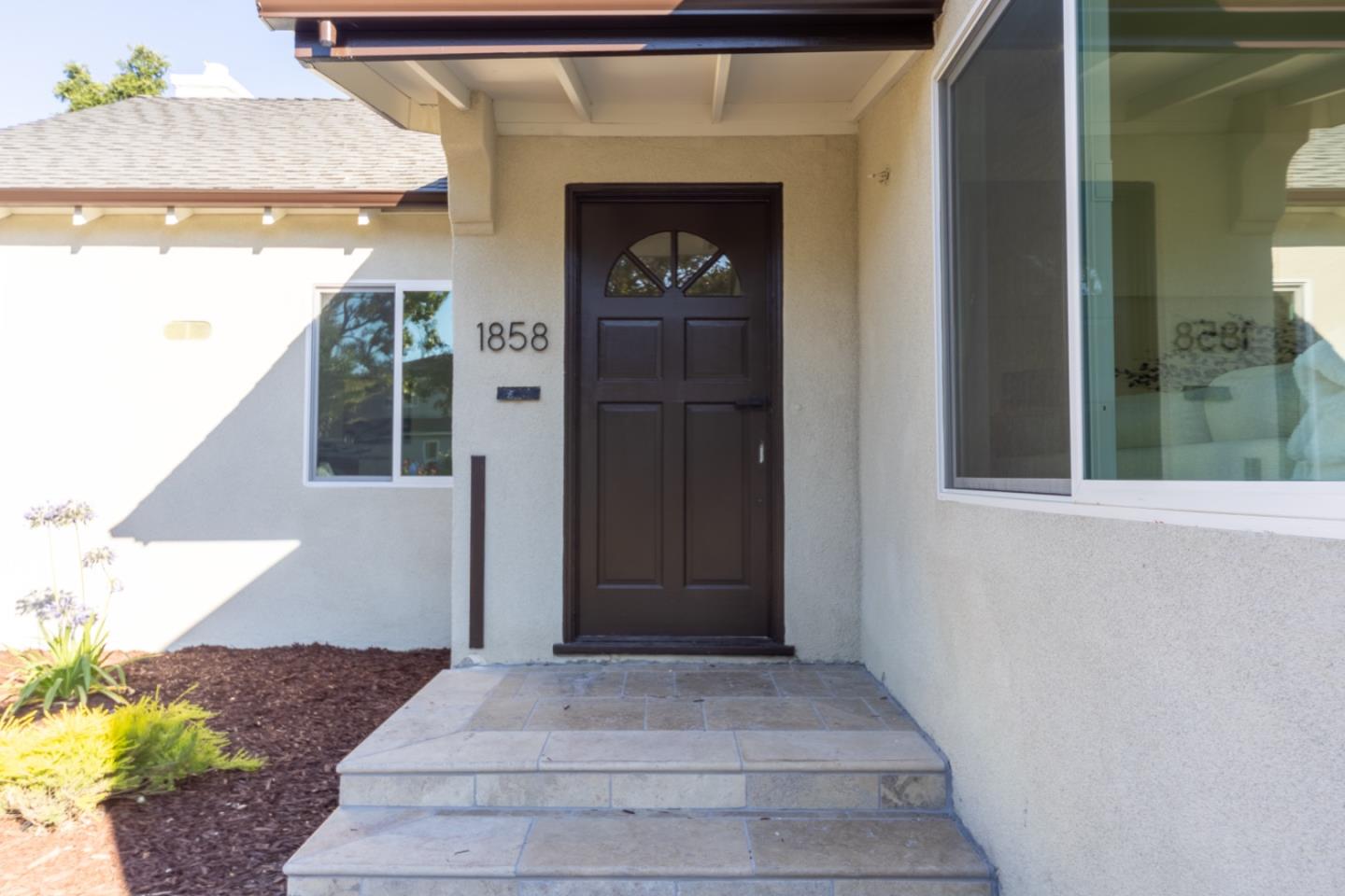 Detail Gallery Image 1 of 35 For 1858 Cleveland Ave, San Jose,  CA 95126 - 2 Beds | 2 Baths