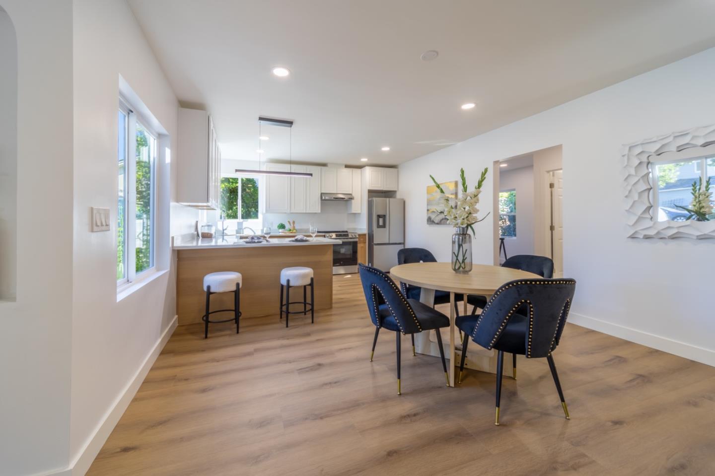 Detail Gallery Image 18 of 35 For 1858 Cleveland Ave, San Jose,  CA 95126 - 2 Beds | 2 Baths