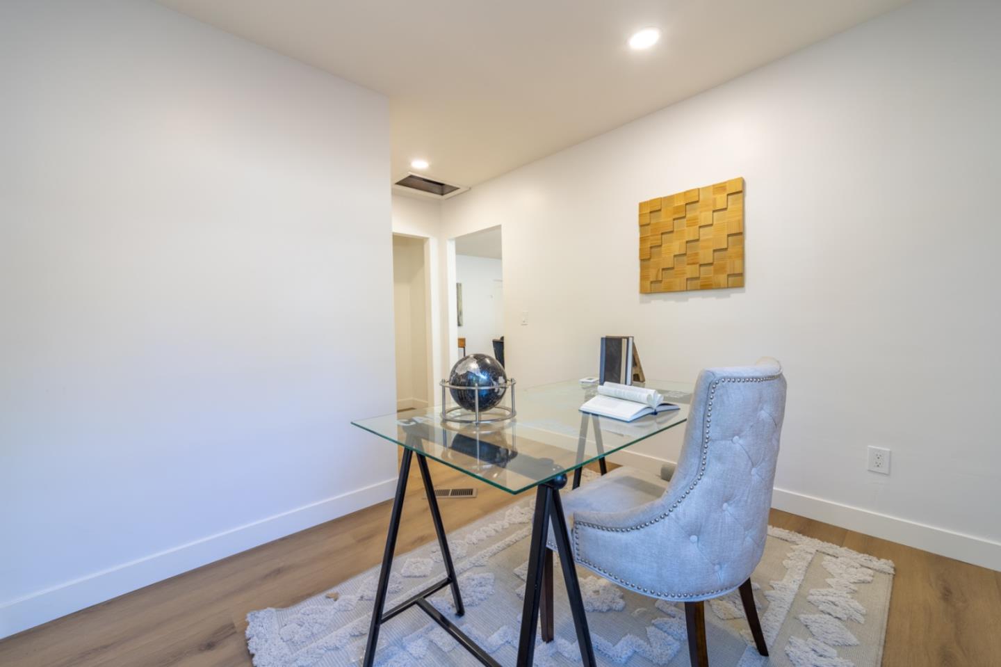 Detail Gallery Image 9 of 35 For 1858 Cleveland Ave, San Jose,  CA 95126 - 2 Beds | 2 Baths