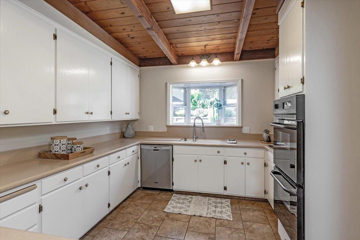 Detail Gallery Image 6 of 42 For 1445 Day Valley Rd, Aptos,  CA 95003 - 3 Beds | 2 Baths