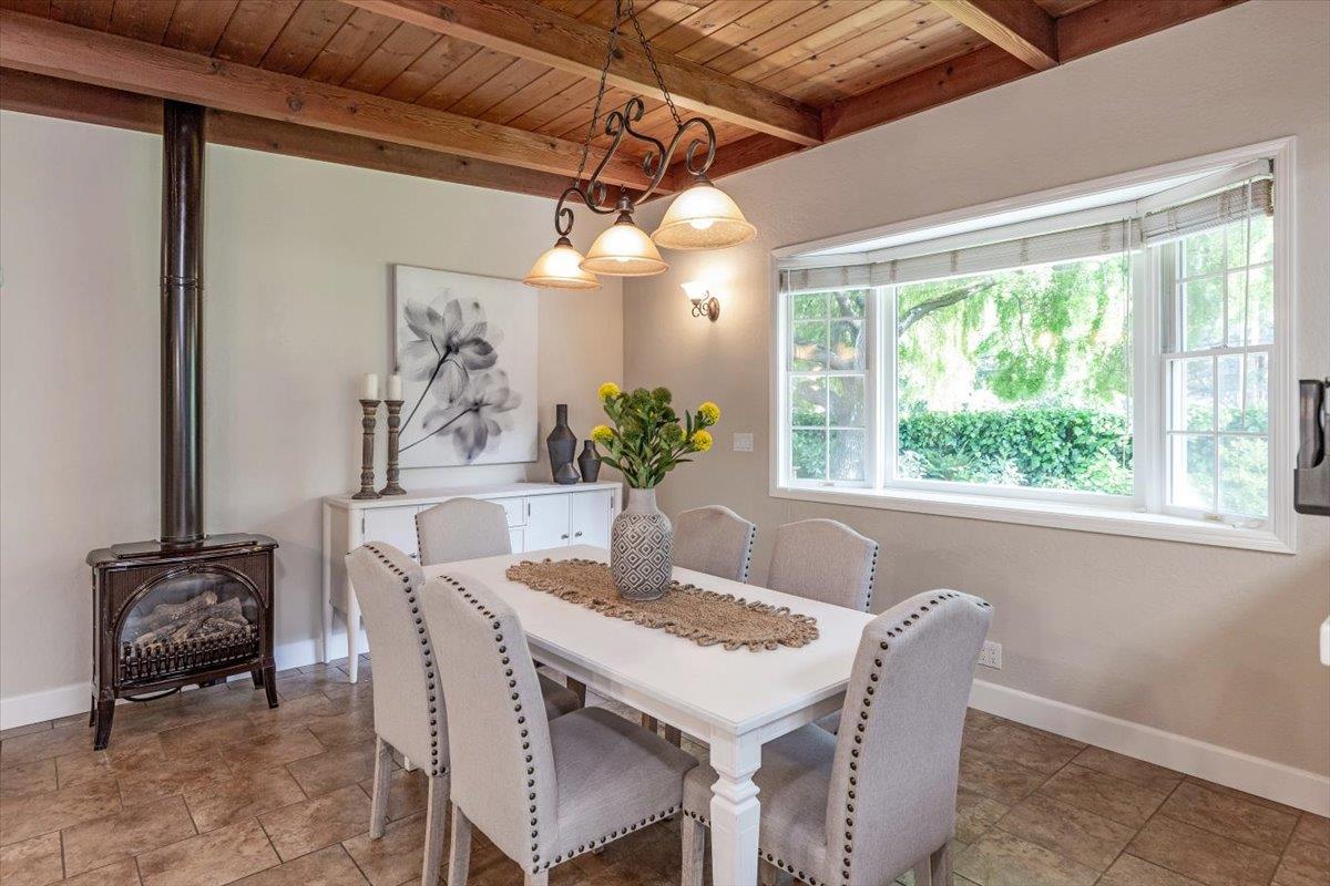 Detail Gallery Image 9 of 42 For 1445 Day Valley Rd, Aptos,  CA 95003 - 3 Beds | 2 Baths