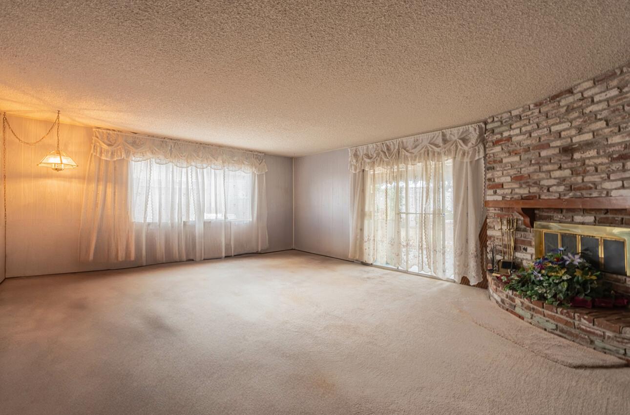 Detail Gallery Image 5 of 18 For 13318 Jackson St, Salinas,  CA 93906 - 4 Beds | 2 Baths