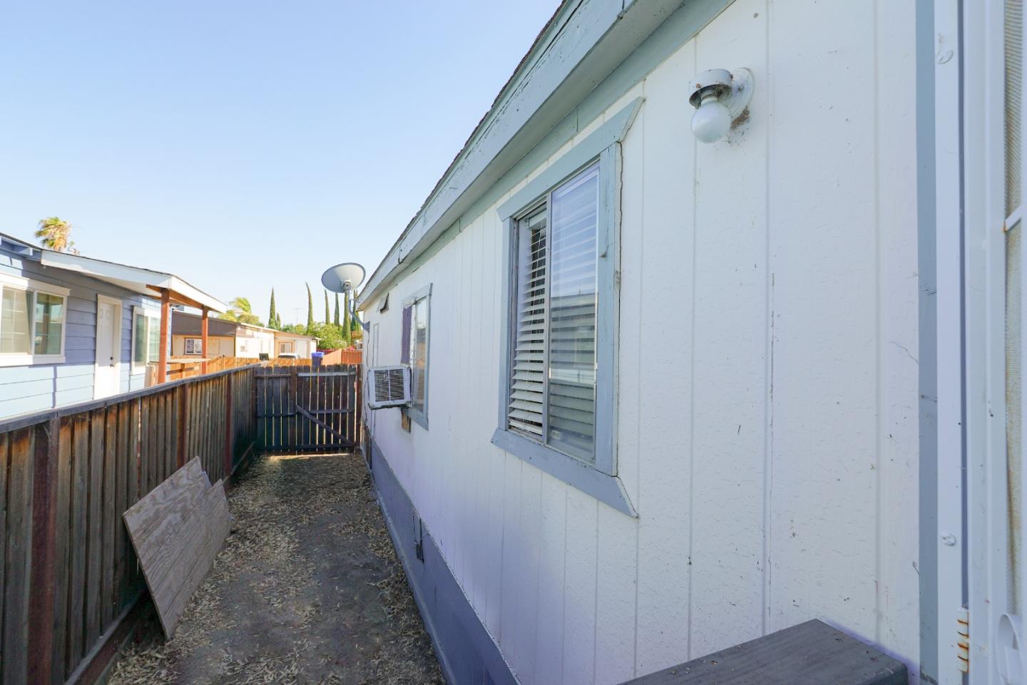 Detail Gallery Image 11 of 13 For 259 S Mercury St #259,  Santa Nella,  CA 95322 - 3 Beds | 2 Baths