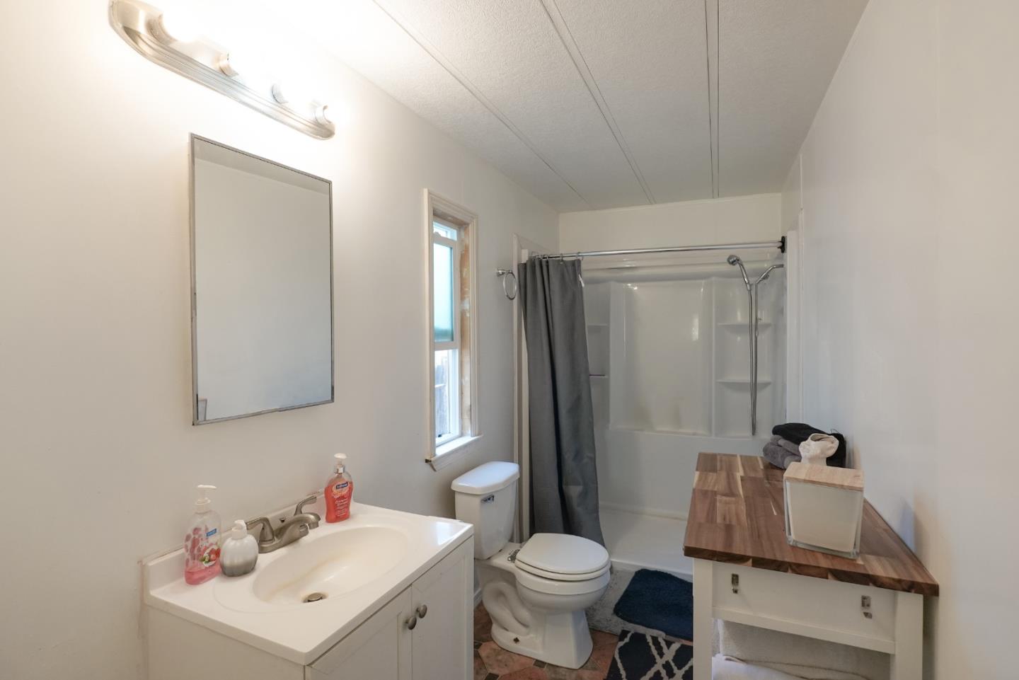 Detail Gallery Image 6 of 13 For 259 S Mercury St #259,  Santa Nella,  CA 95322 - 3 Beds | 2 Baths