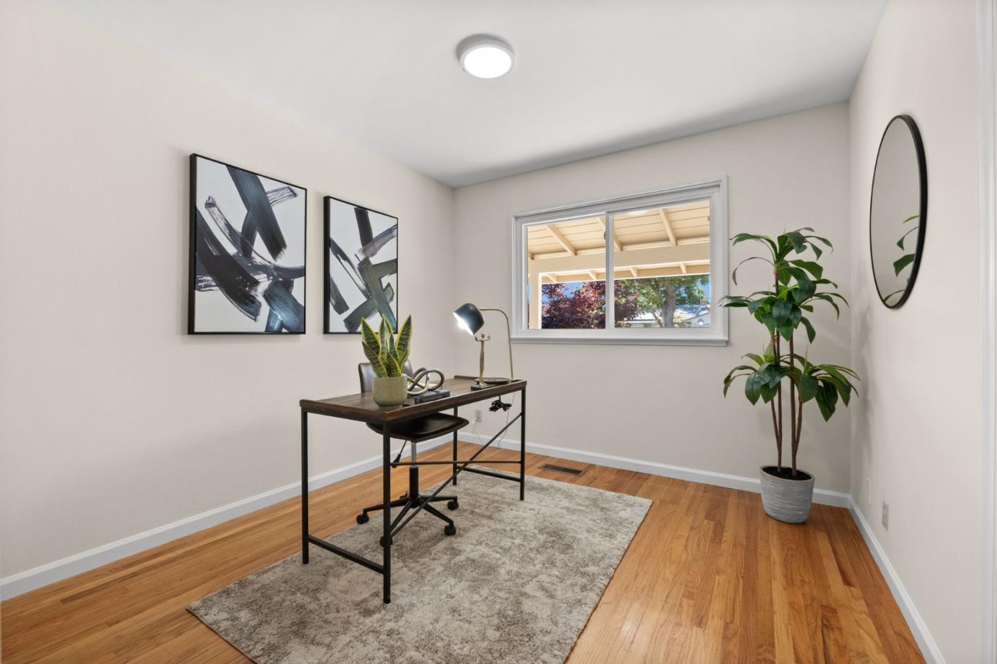 Detail Gallery Image 25 of 57 For 1544 Klamath Dr, Sunnyvale,  CA 94087 - 4 Beds | 2 Baths