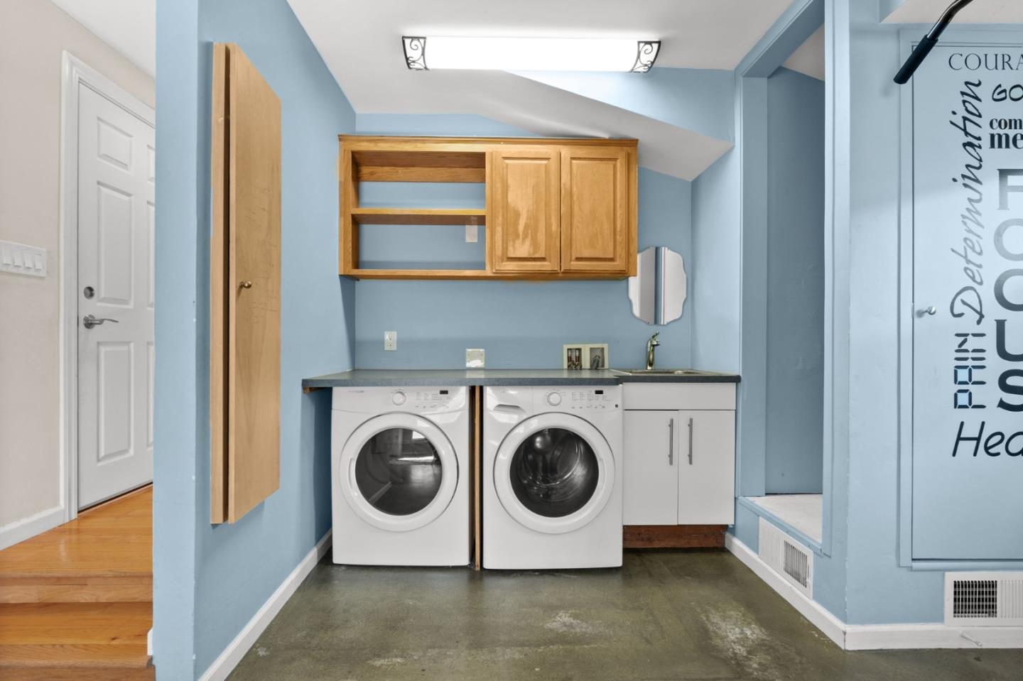Detail Gallery Image 42 of 57 For 1544 Klamath Dr, Sunnyvale,  CA 94087 - 4 Beds | 2 Baths