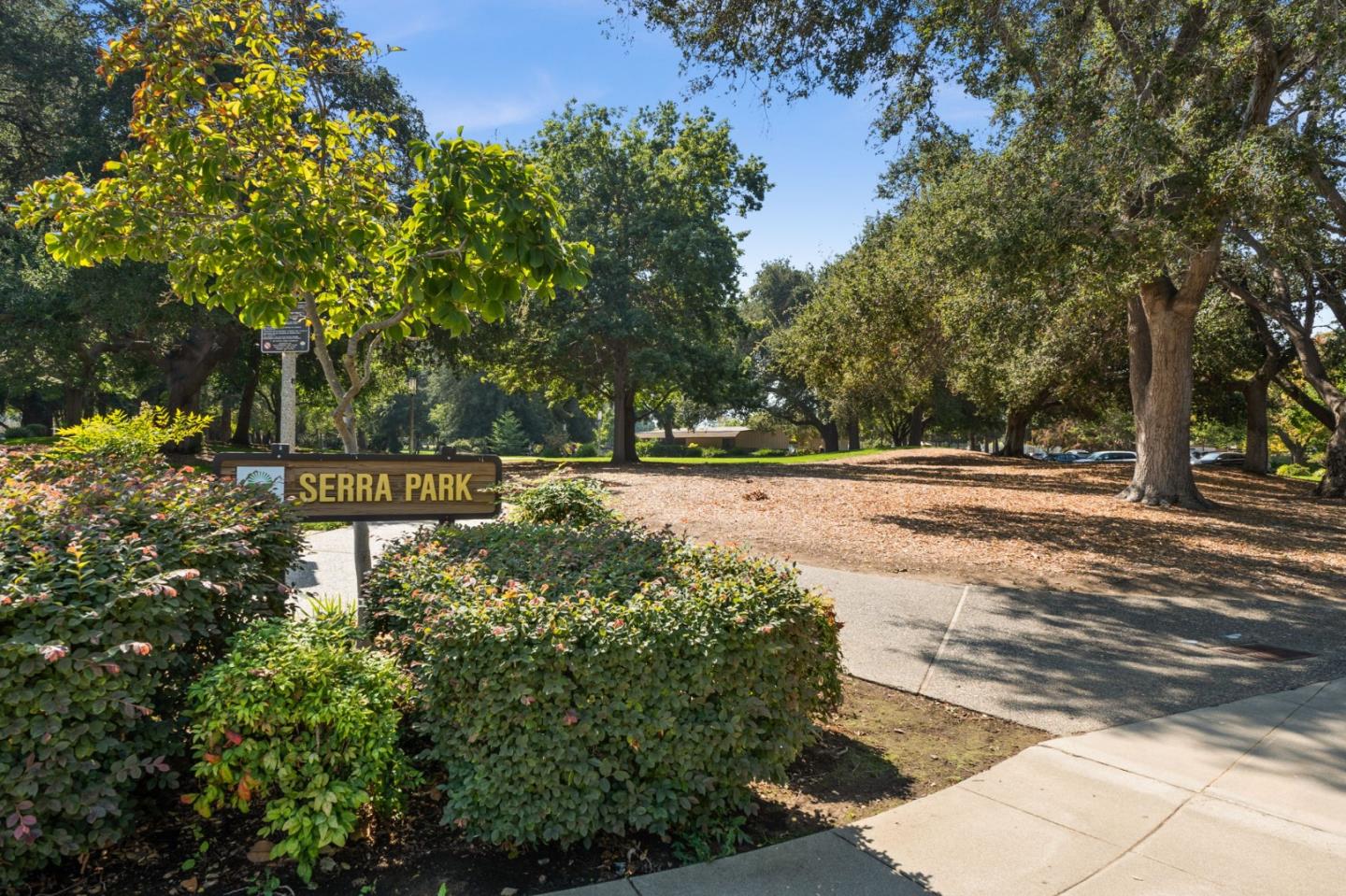 Detail Gallery Image 52 of 57 For 1544 Klamath Dr, Sunnyvale,  CA 94087 - 4 Beds | 2 Baths