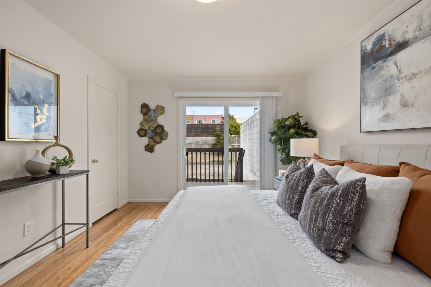 Detail Gallery Image 15 of 26 For 1830 40th Ave, San Francisco,  CA 94122 - 3 Beds | 2 Baths