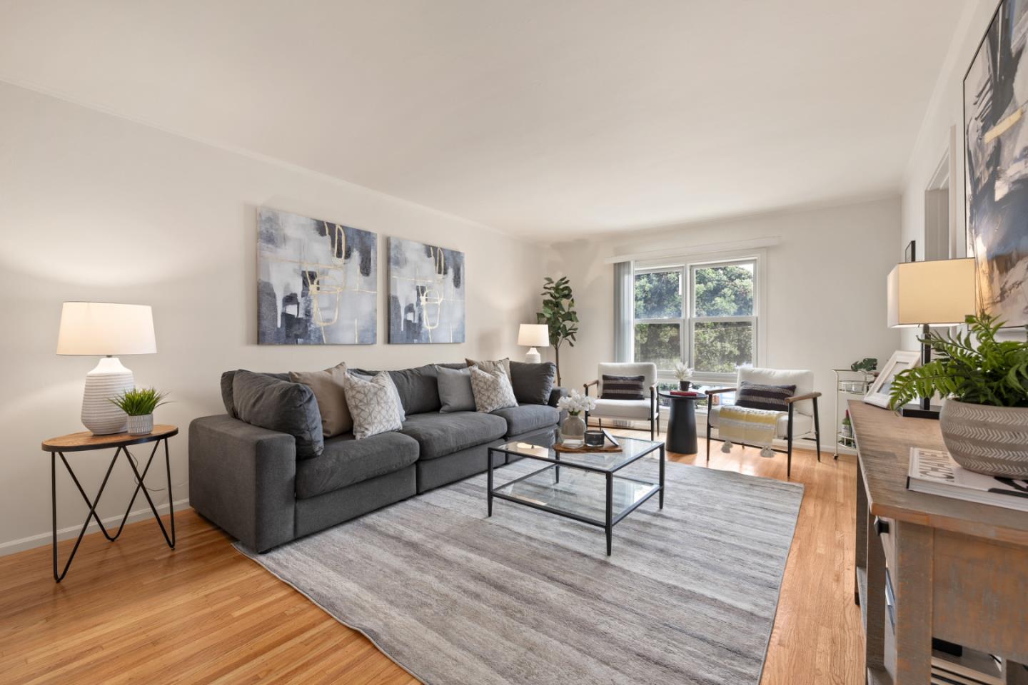 Detail Gallery Image 6 of 26 For 1830 40th Ave, San Francisco,  CA 94122 - 3 Beds | 2 Baths