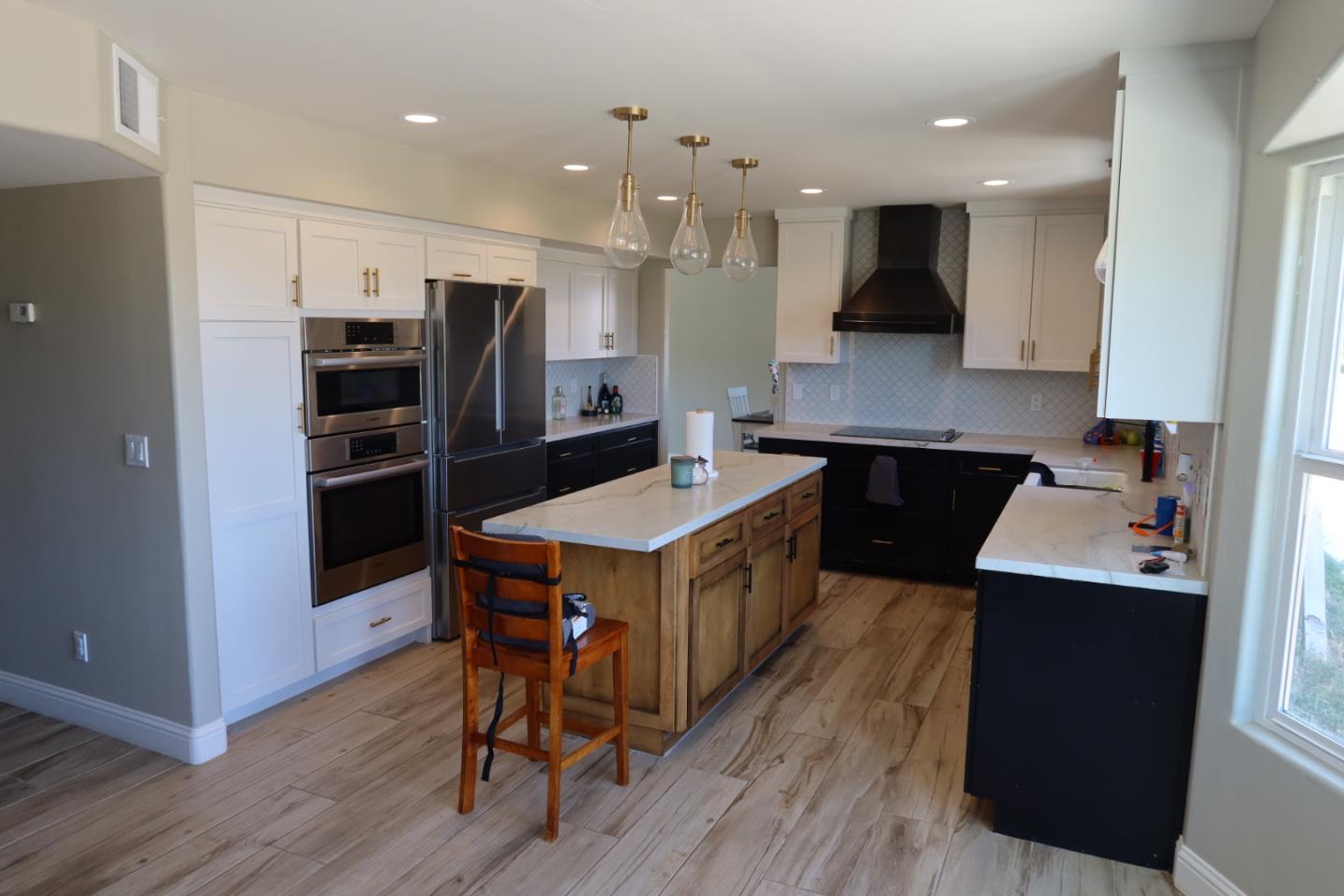 Detail Gallery Image 4 of 41 For 50950 Pine Canyon Rd, King City,  CA 93930 - 4 Beds | 2 Baths