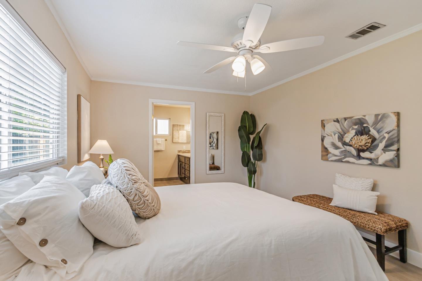 Detail Gallery Image 18 of 42 For 4034 Yellowstone Dr, San Jose,  CA 95130 - 3 Beds | 2 Baths
