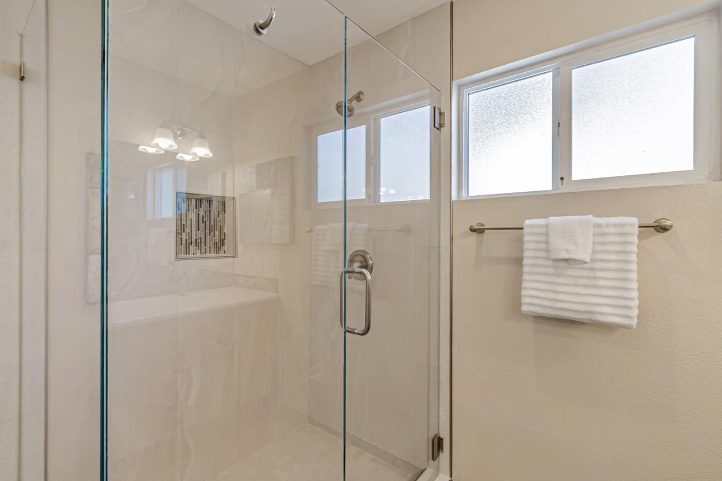 Detail Gallery Image 26 of 42 For 4034 Yellowstone Dr, San Jose,  CA 95130 - 3 Beds | 2 Baths