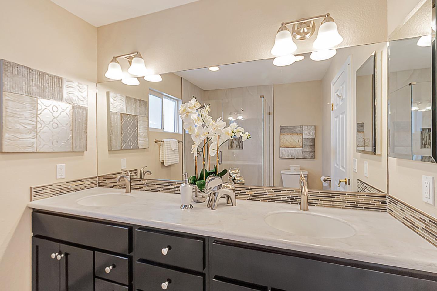 Detail Gallery Image 27 of 42 For 4034 Yellowstone Dr, San Jose,  CA 95130 - 3 Beds | 2 Baths