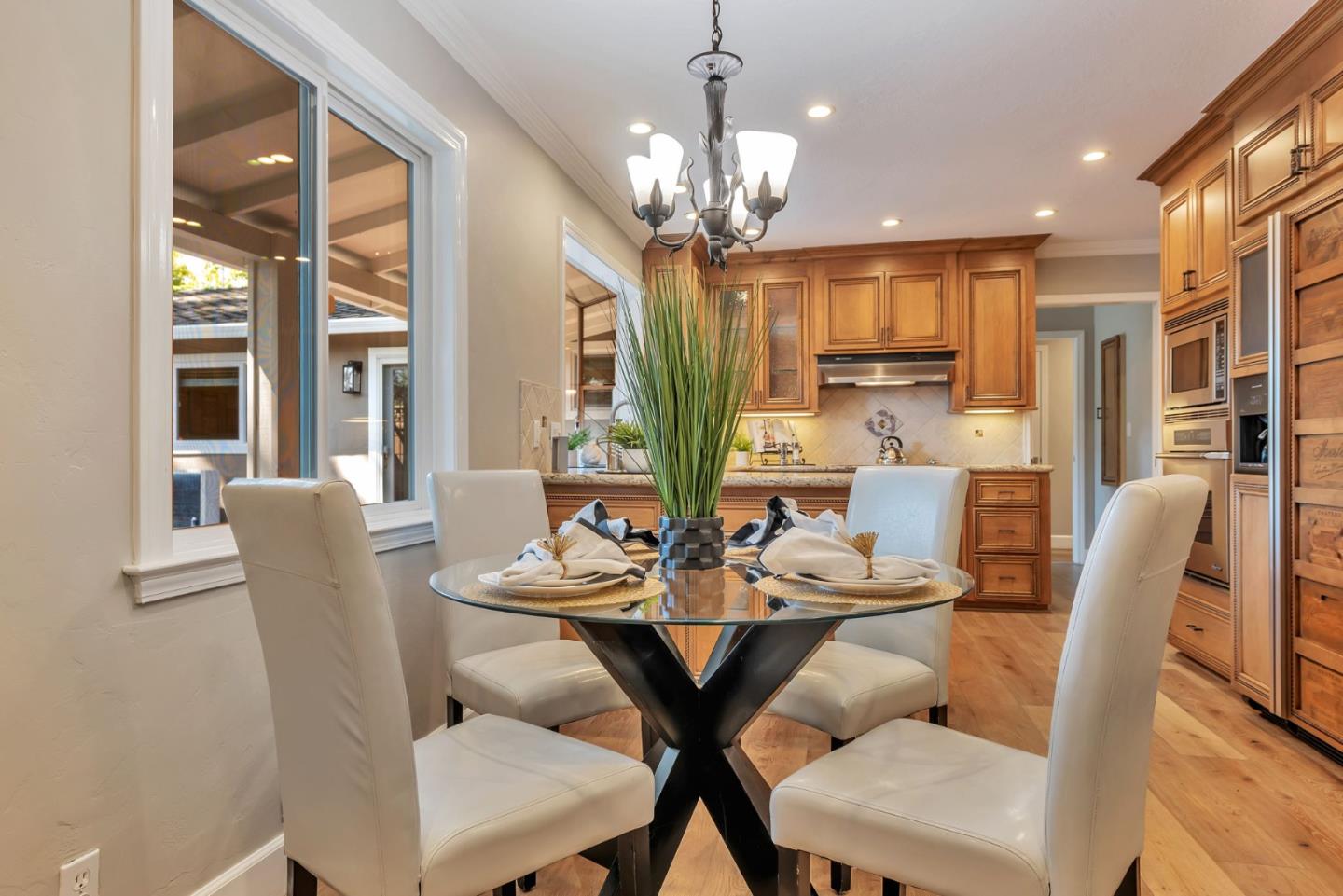 Detail Gallery Image 14 of 42 For 2822 via Carmen, San Jose,  CA 95124 - 3 Beds | 2 Baths