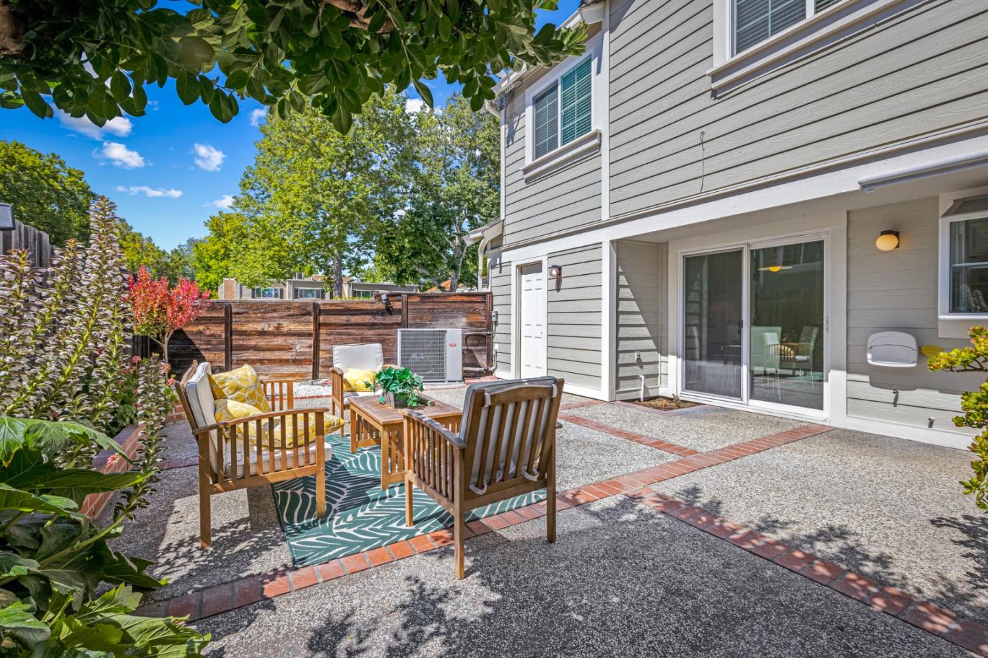 Detail Gallery Image 23 of 26 For 262 Banana Grove Ln, San Jose,  CA 95123 - 3 Beds | 2/1 Baths