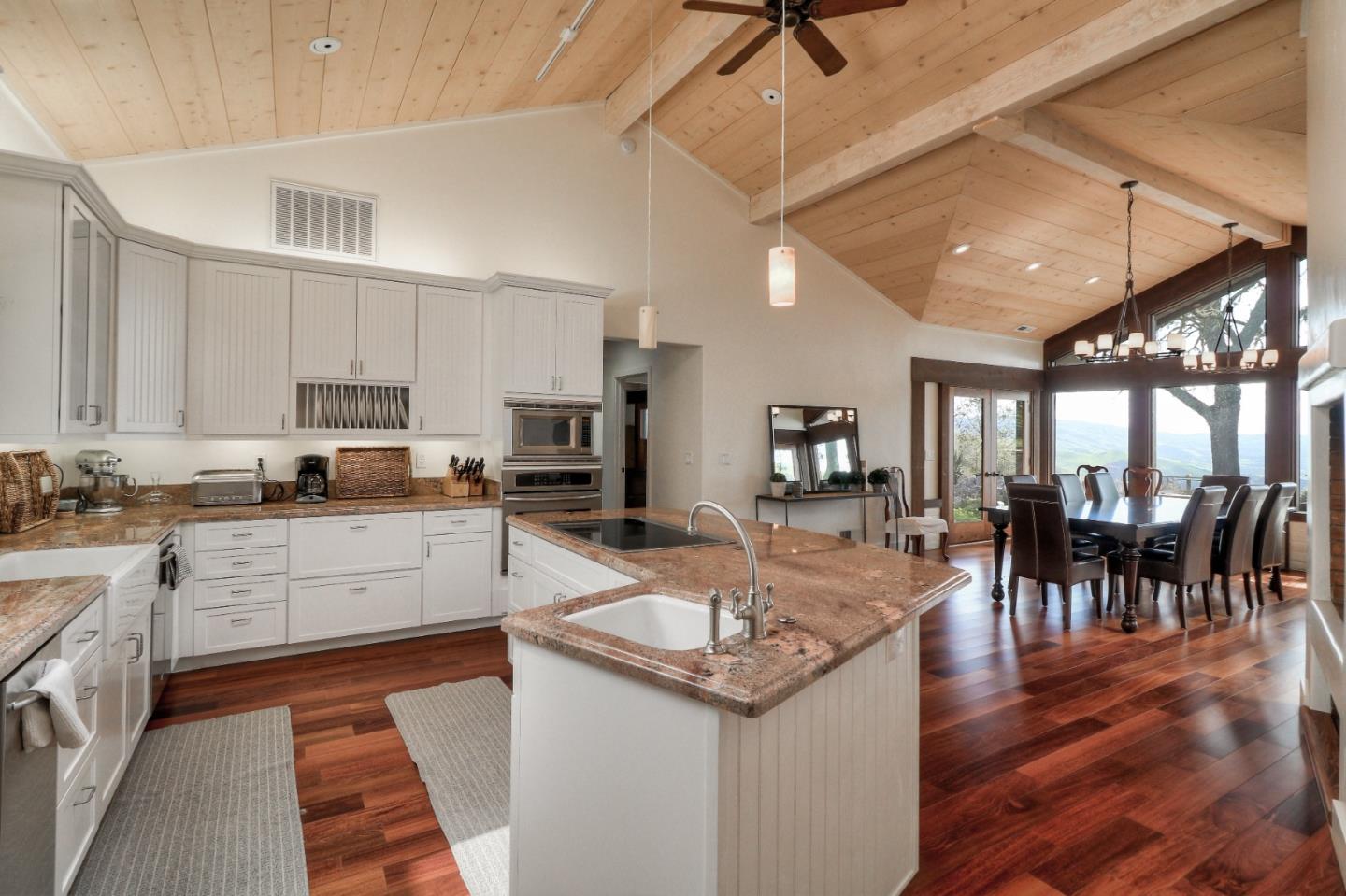 Detail Gallery Image 29 of 105 For 500 El Caminito Rd, Carmel Valley,  CA 93924 - 7 Beds | 7/1 Baths